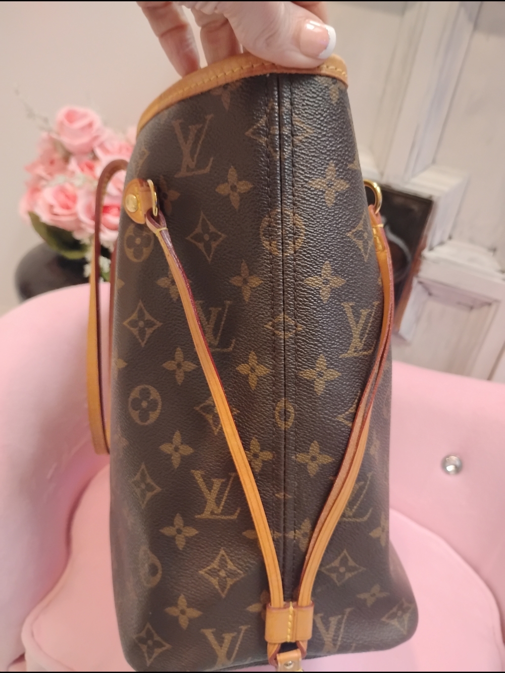 Louis Vuitton Neverfull MM Authentic Monogram Tote - Picture 3 of 12